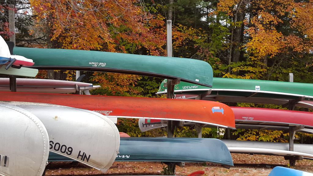 Inn At Pleasant Lake New London エクステリア 写真